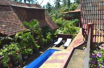 Green Coconut Village B1 Hotel *