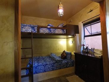 Guest house Jikko Harem 3*