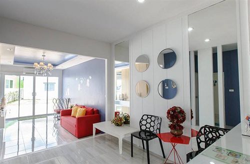 Hotel Paragon Hometel Surat Thani