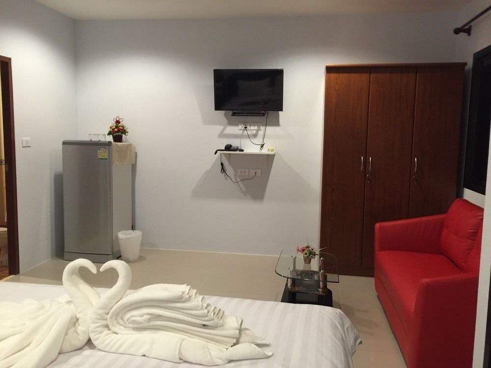 Ck House Patong Hotel