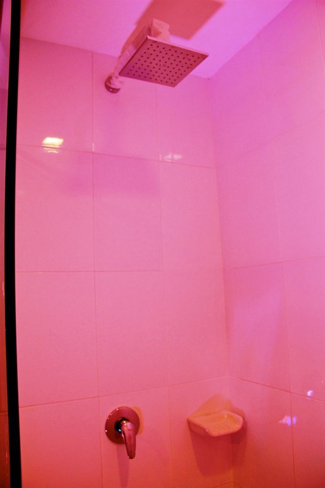 Hotel Oyo 373 Mc Ginger House 3*