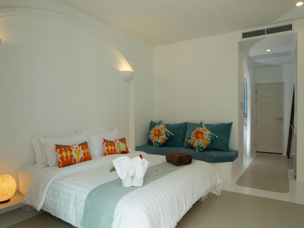 Ocean Breeze Khaolak