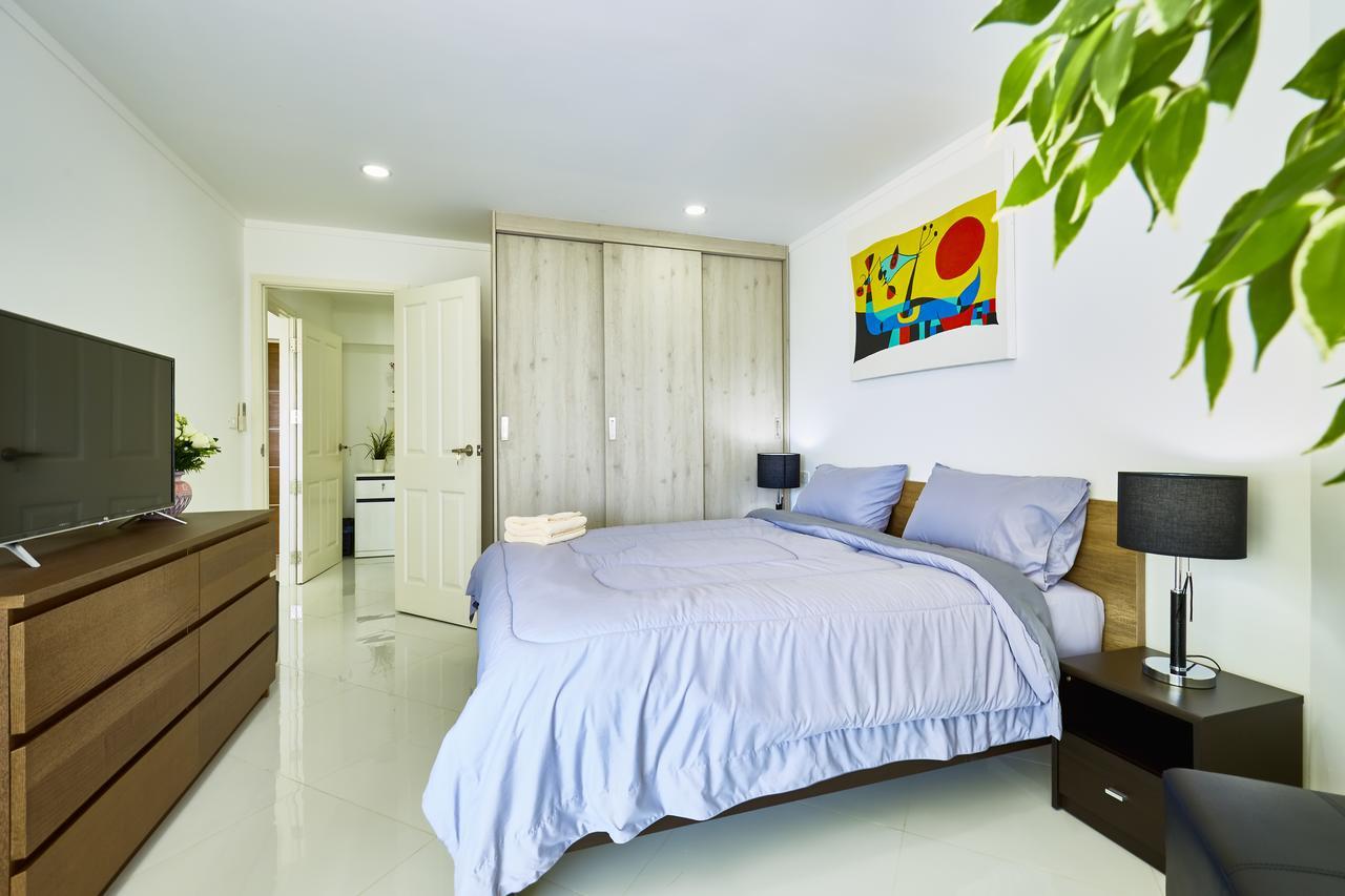 Luxurious On Road Apartment Jomtien Beach