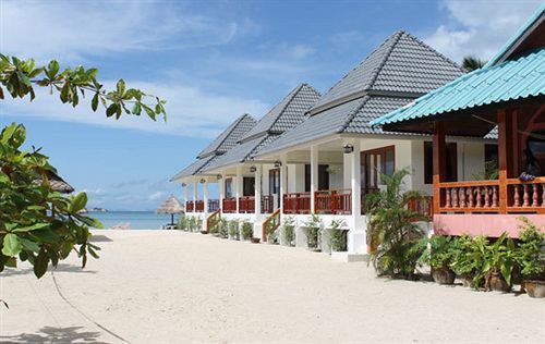 Resort Sea