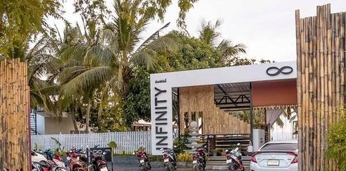 Infinity Club & Koh Phangan Hostel *