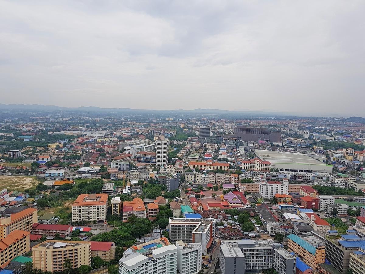 Centric Sea By Pattaya Apartment