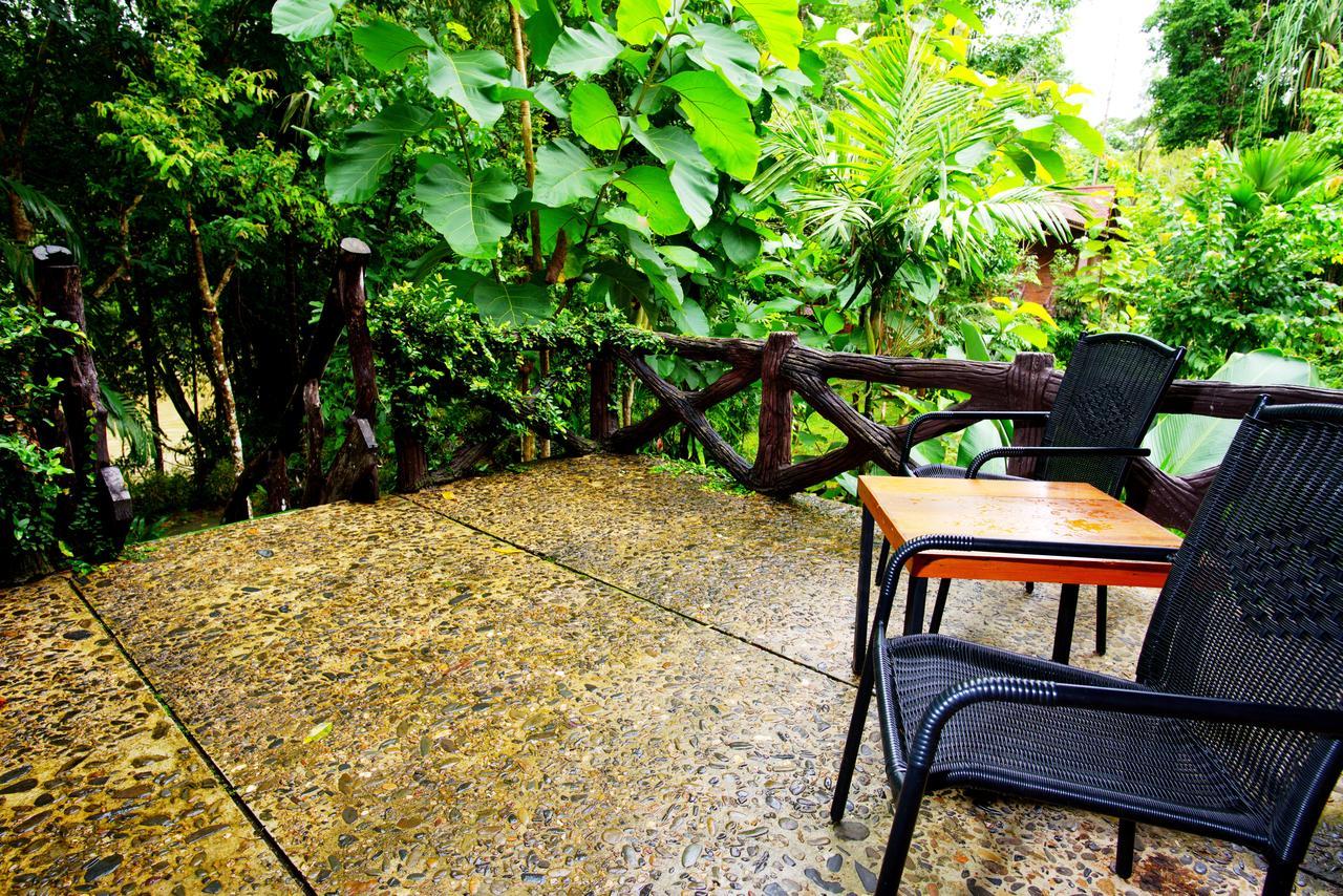 Art's Riverview Resort 3*
