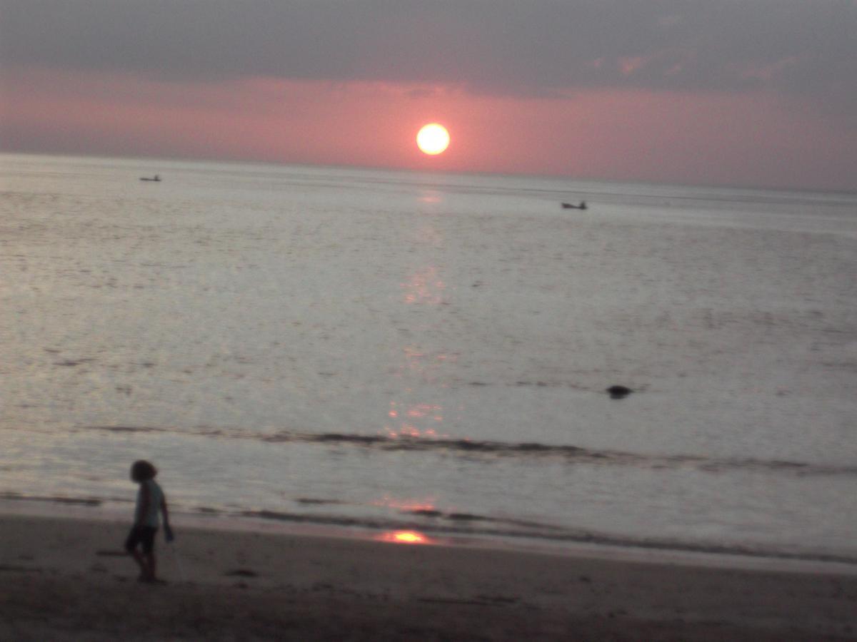 Lanta Bee Garden Sha Extra Koh Lanta