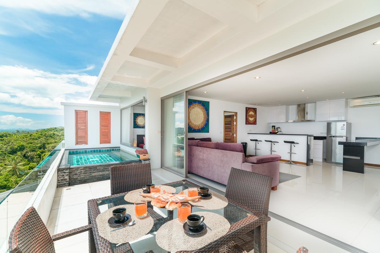 Tropical Sea View 4*