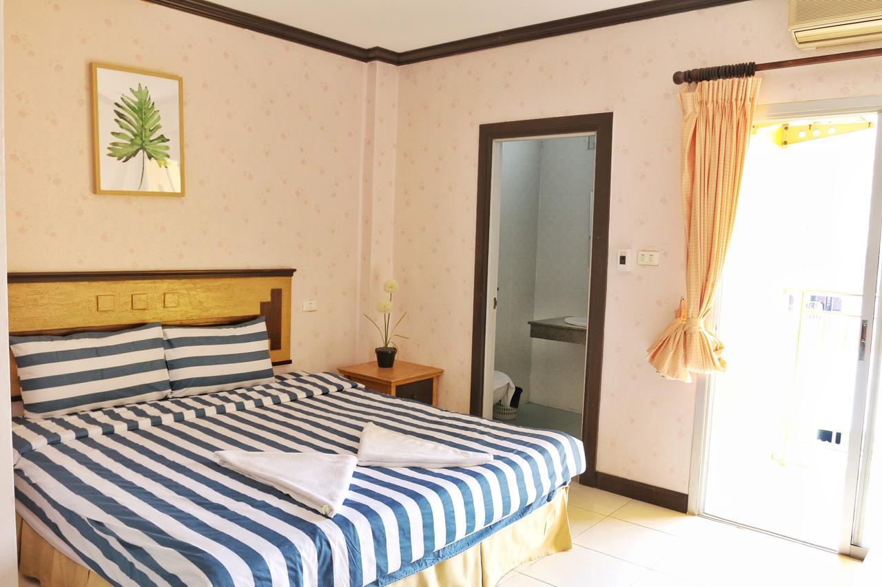 Guest house The Galiness International Backpacker Hostel Phuket 2*