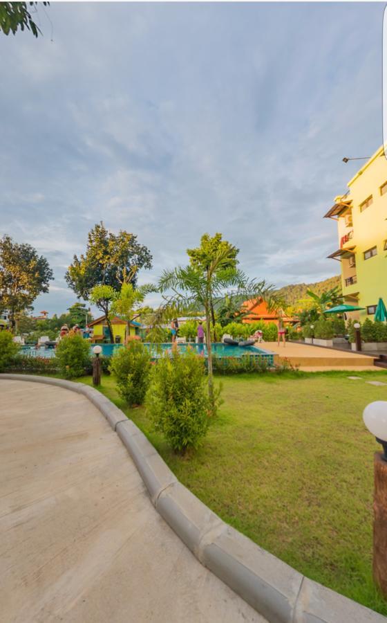 Morakot Lanta Koh Lanta