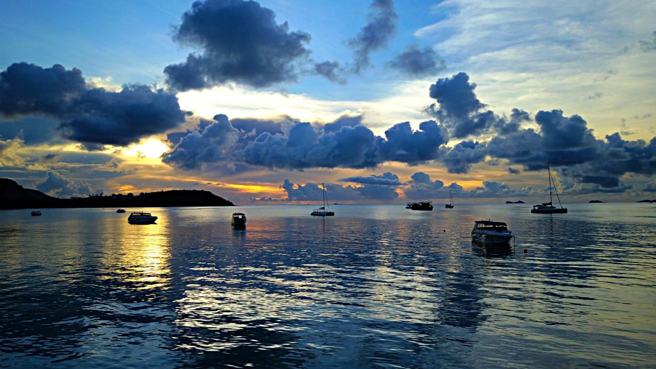 Samui Pier Front & Hotel 3*