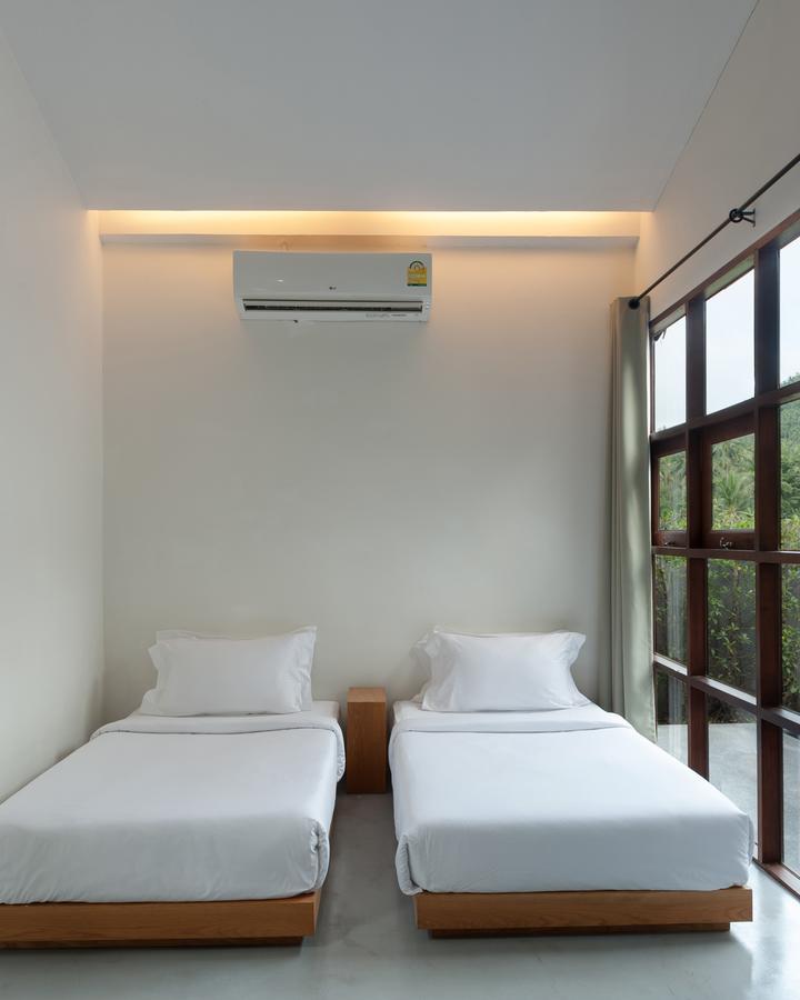 Baan Talay Pool Hotel