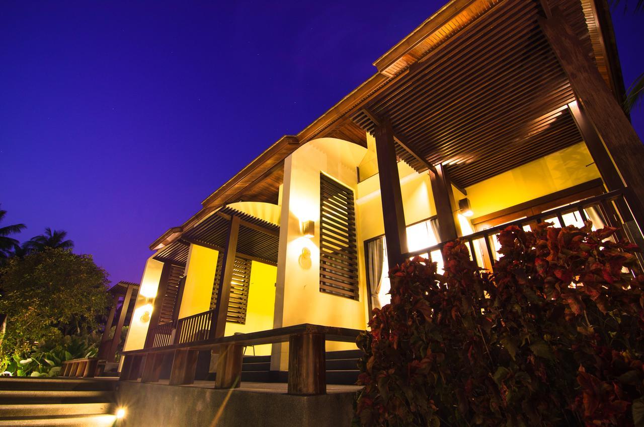Chantaramas Koh Phangan Resort 4*