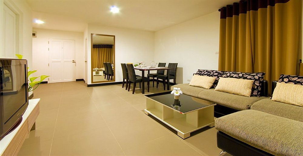 Mooks 2* Pattaya