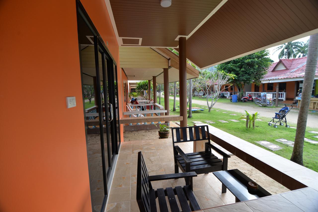 Guest house Lanta Bee Garden Sha Extra 3*