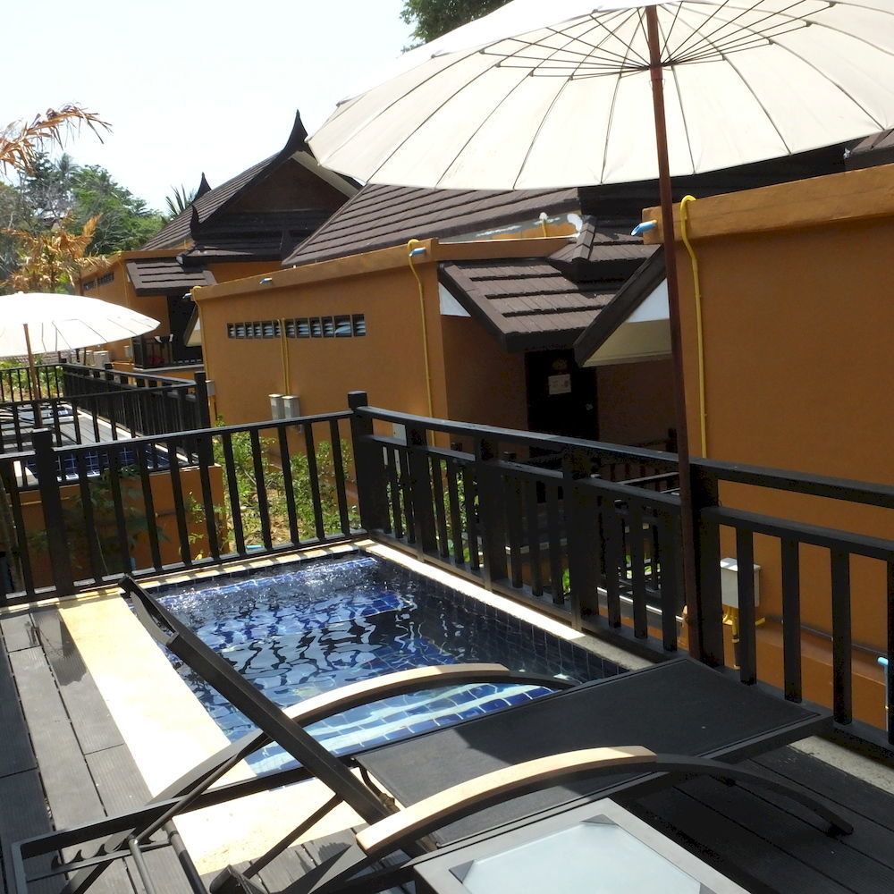 Long & Villa-sha Extra 3* Phi Phi Don