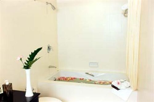 Hotel New Season 3*