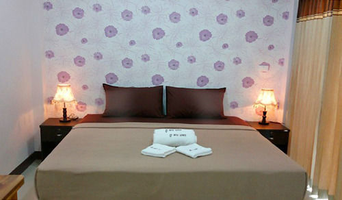 Phu Tubkaek View House Hotel *
