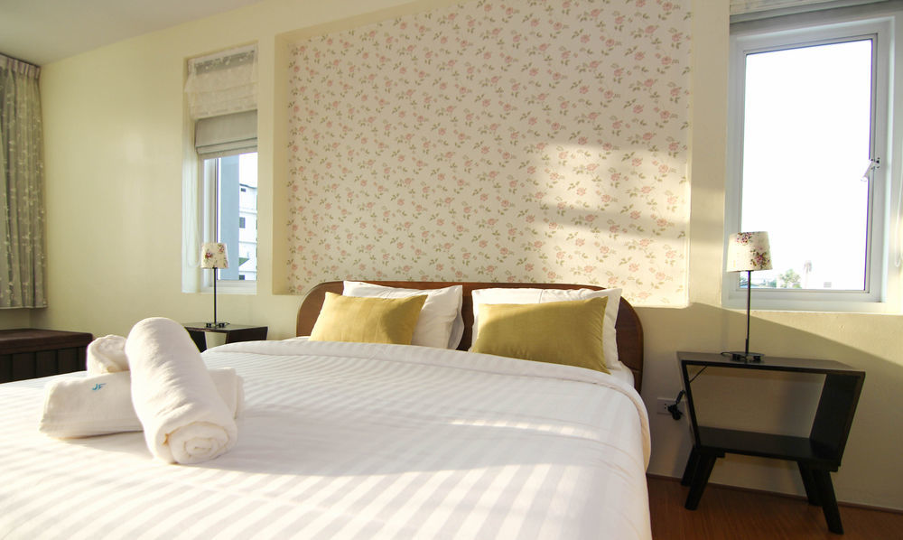 Just Fine Bed & Breakfast Krabi