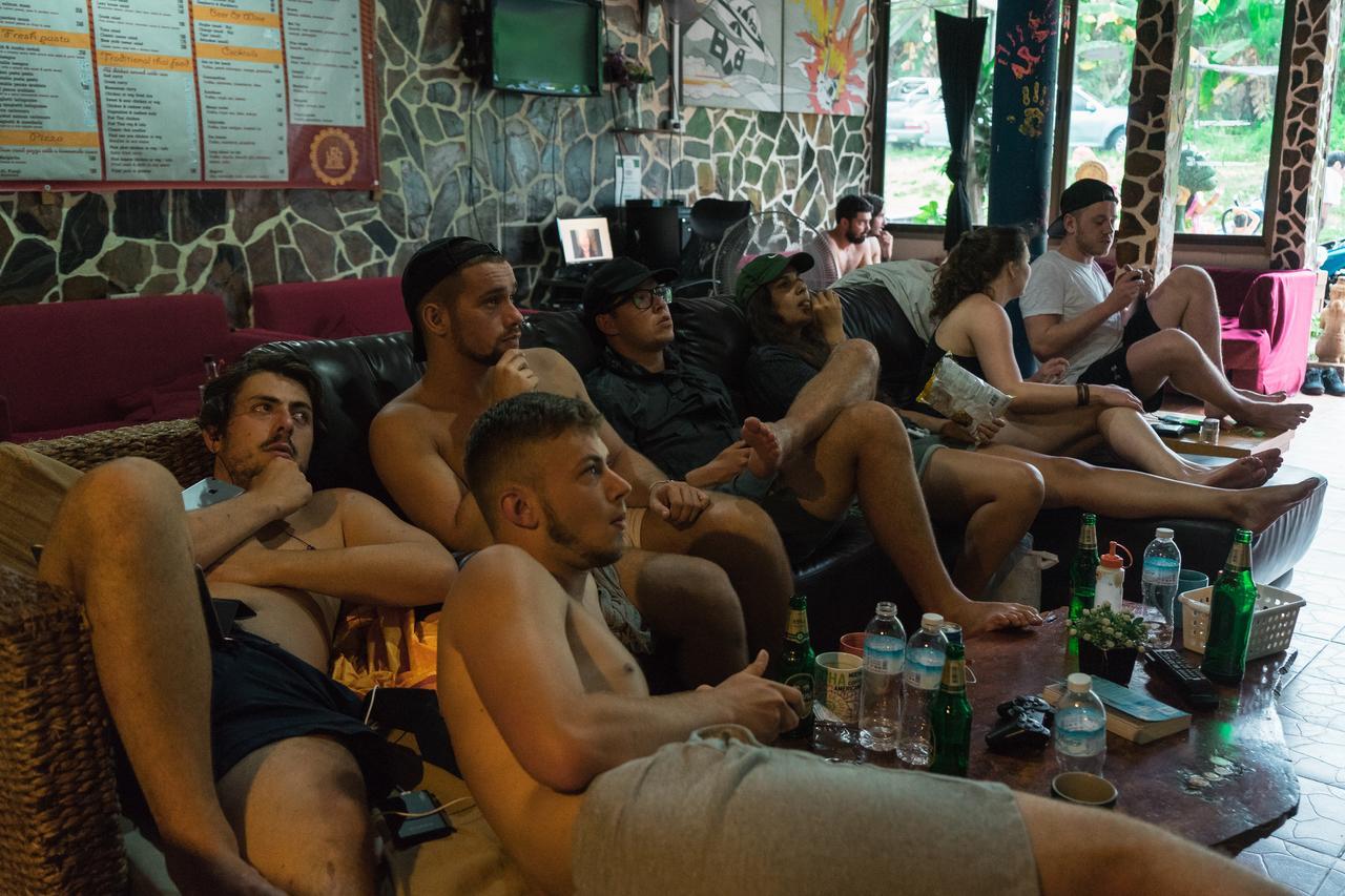Hostel Lazy House Shenanigans