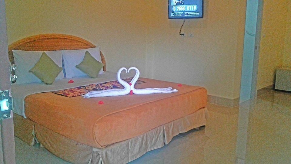 Candy Inn 2*