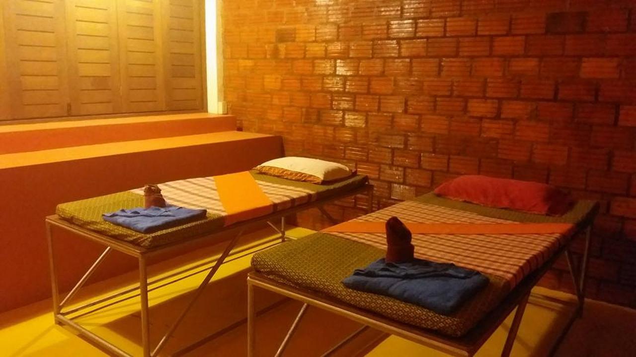 Sunshine Hotel