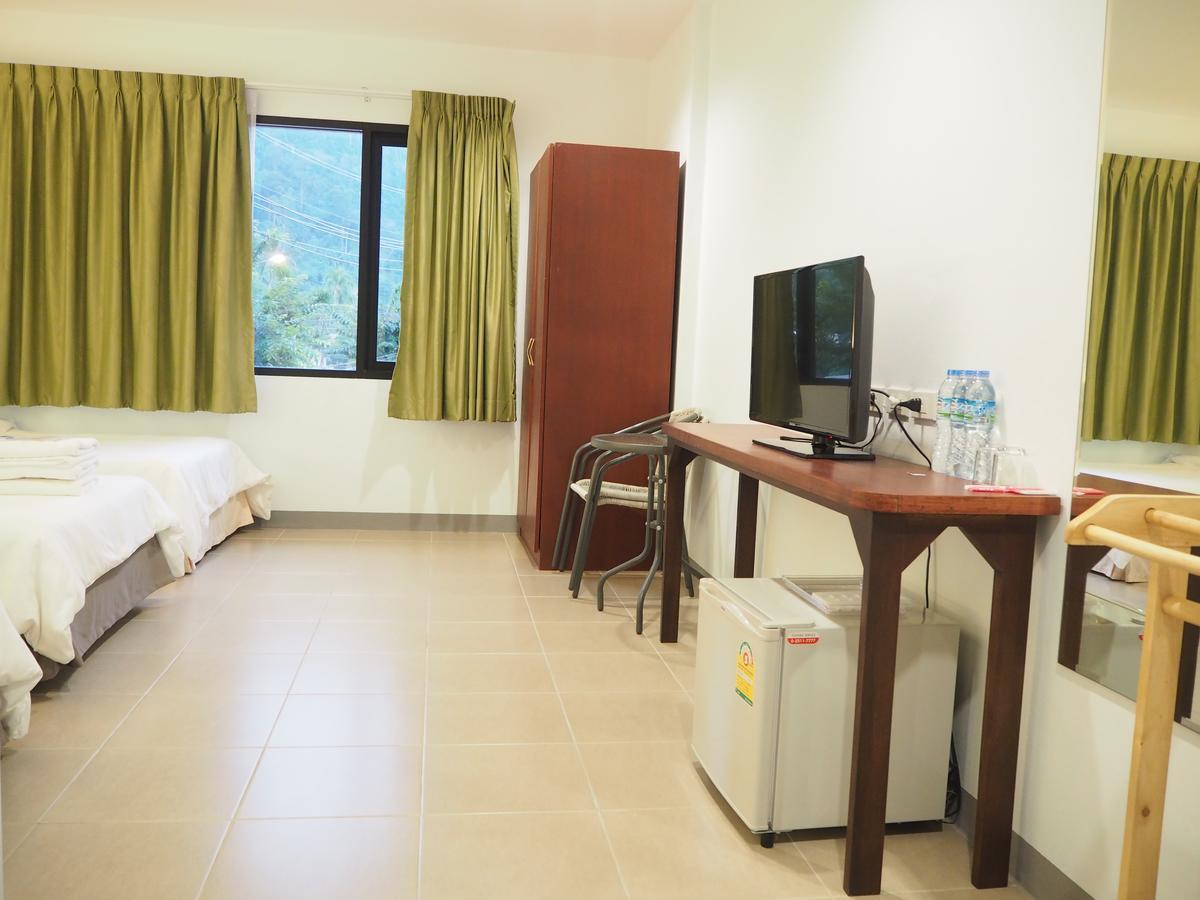 Wandee Hostel
