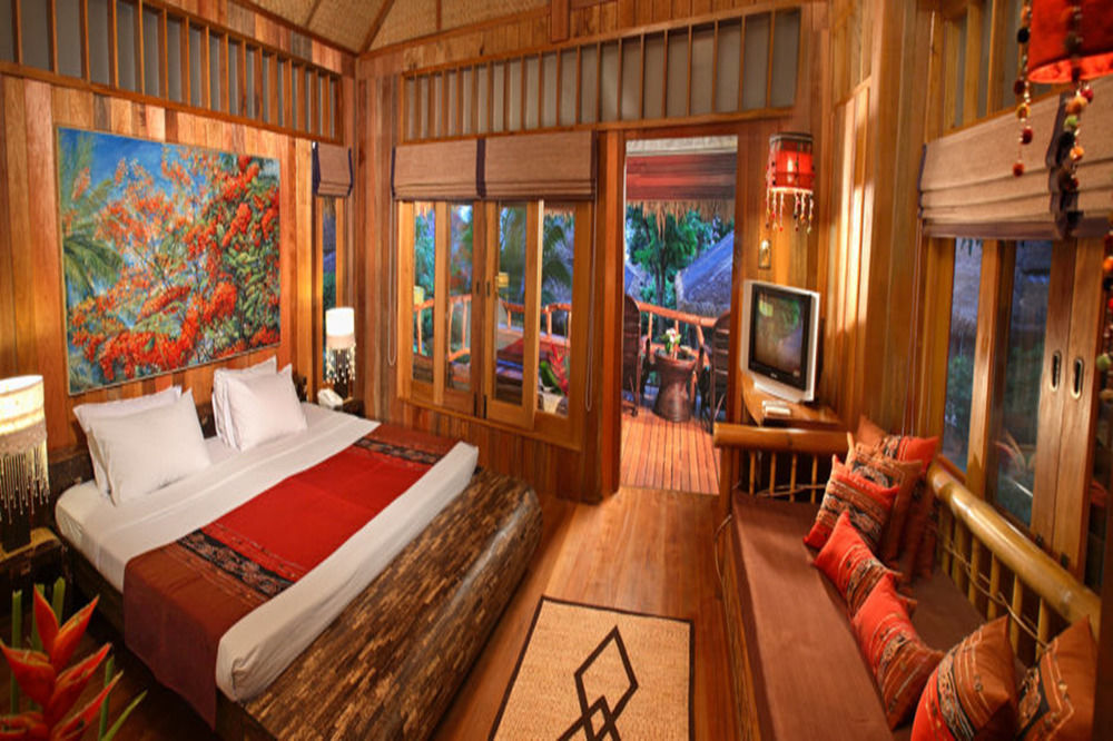 Coral Bay & 3*