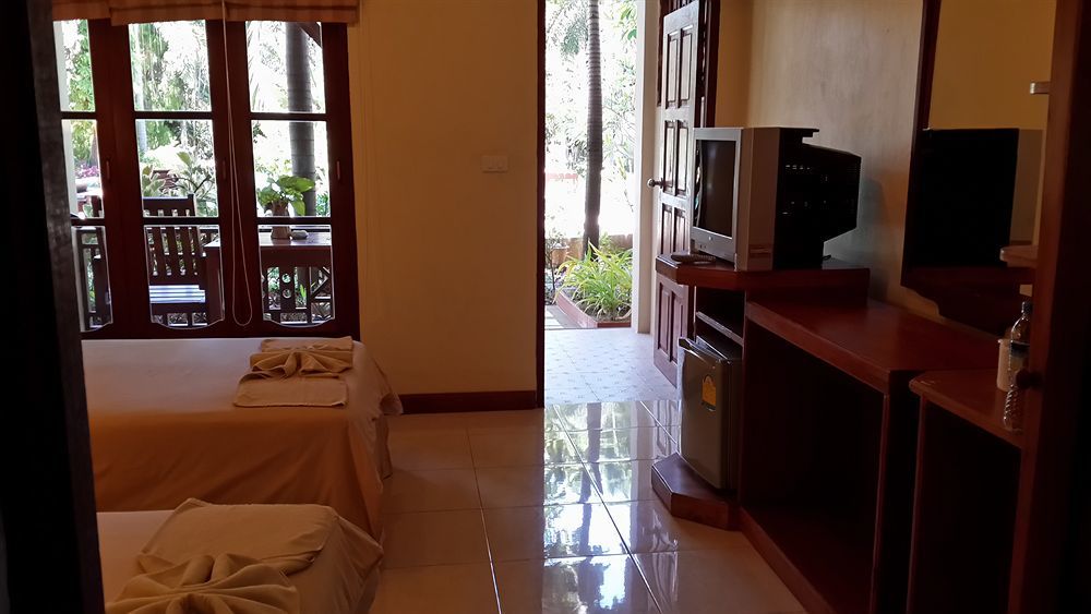 Guest house Rattana &
