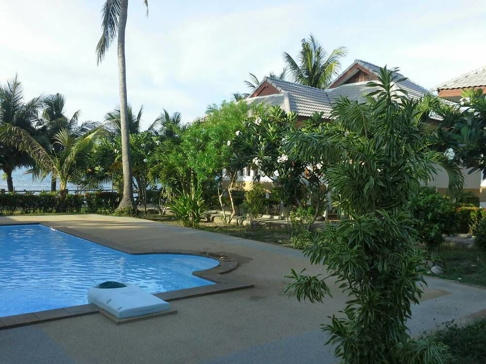 Resort Krisada 3*