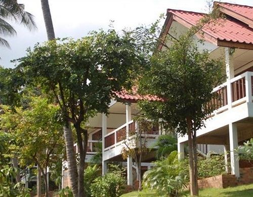 Resort Baan Suan Sook