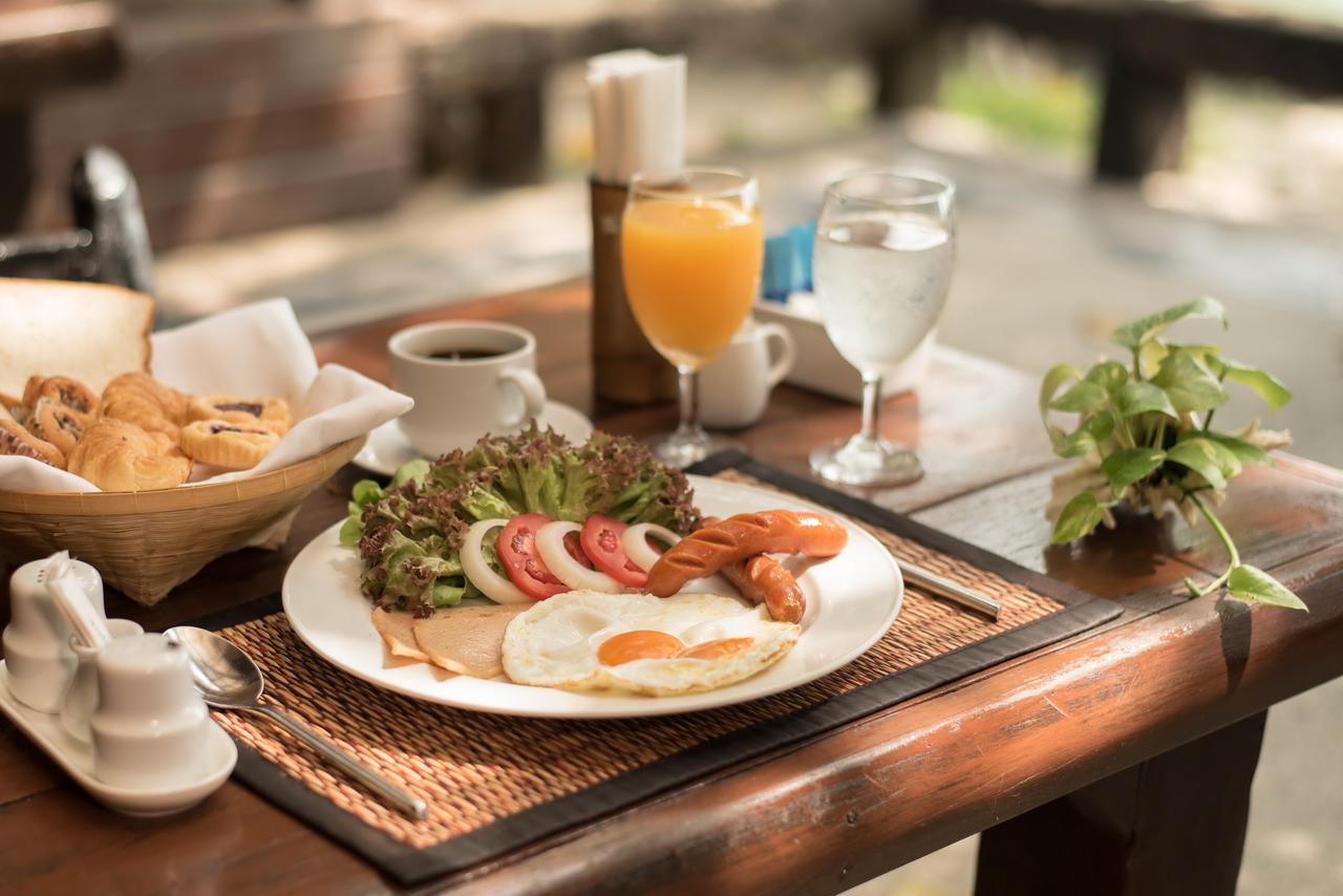 Resort Sunrise Tropical