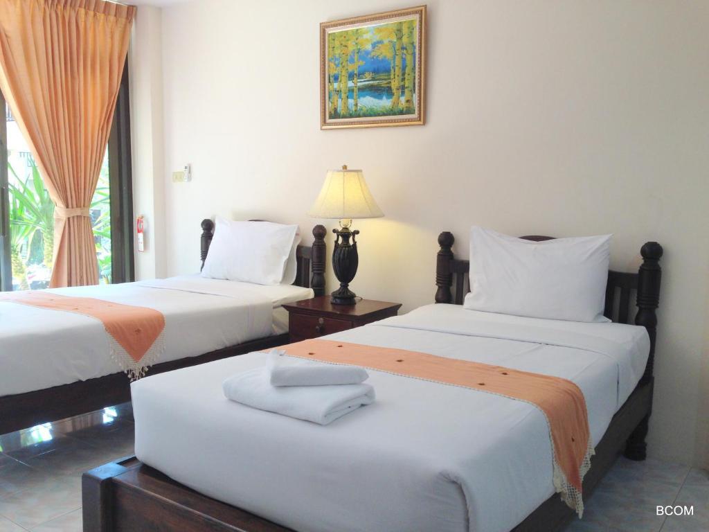Hotel Panupong 3*