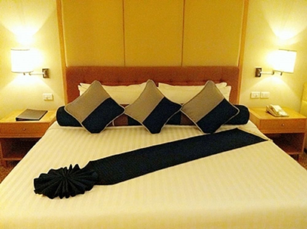 Hotel Miracle Grand Convention