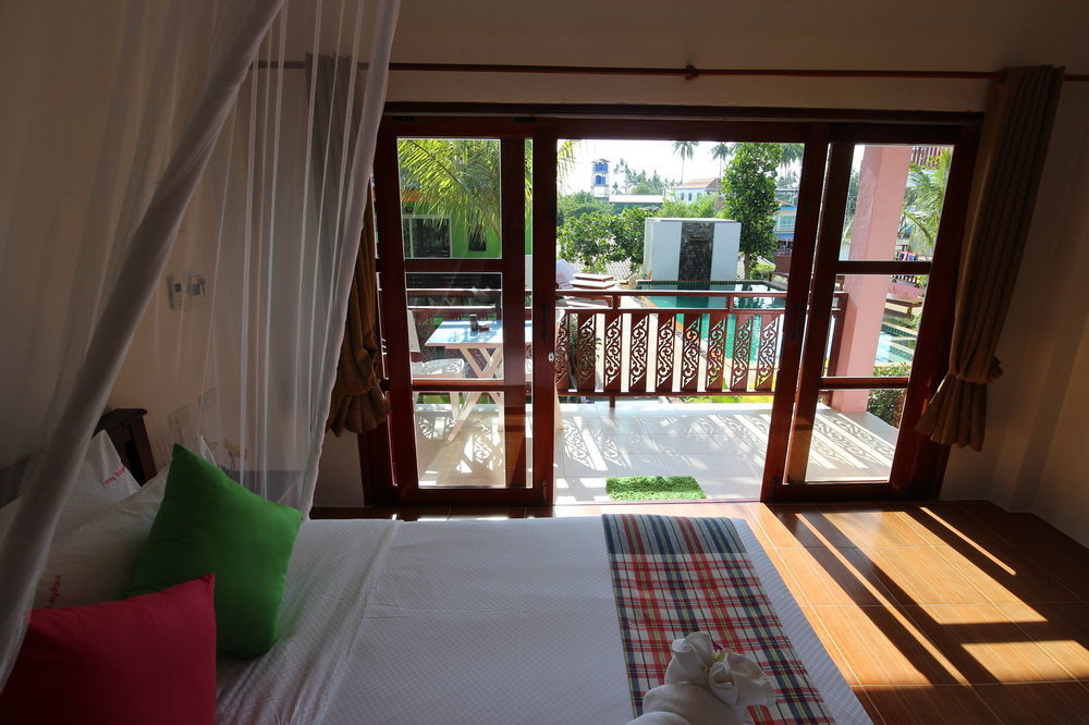 Pinky & - Sha Extra Hotel 4*