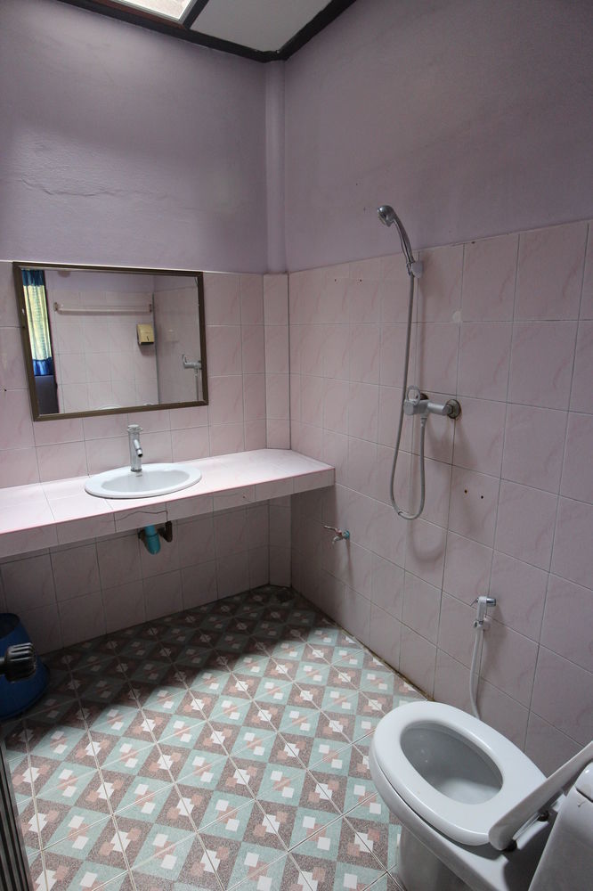 Diamond Palace - Sha 2*