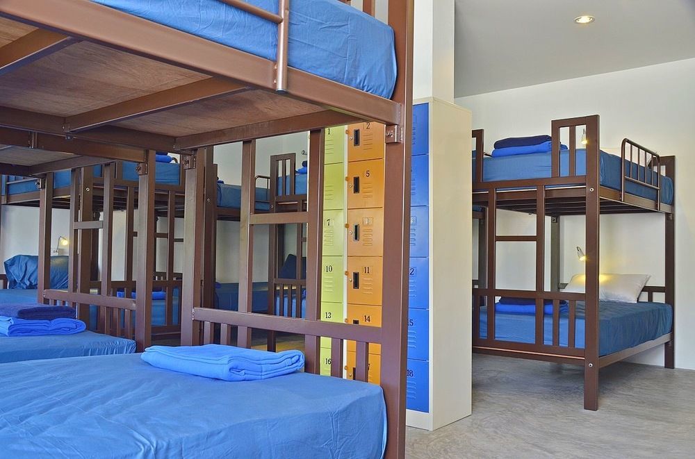 Hostel Ck *