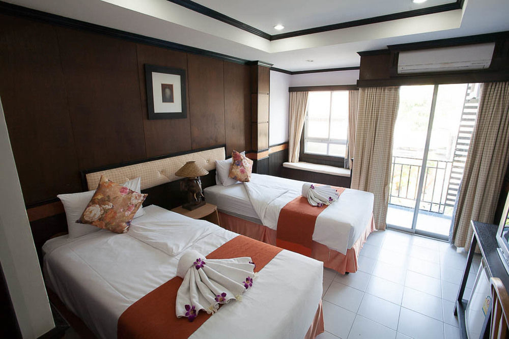 Season Palace Huahin Hotel 3*