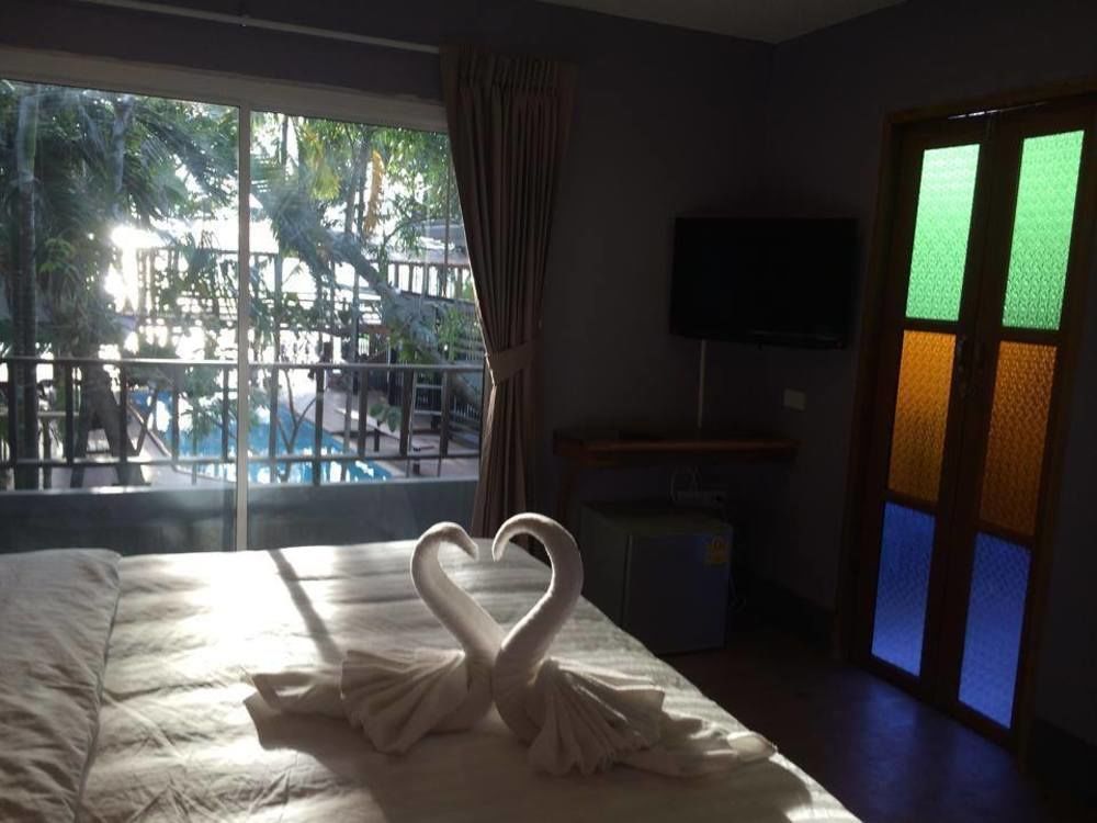 Apple Beachfront Resort Trat