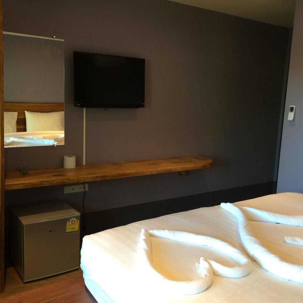 Apple Beachfront 3*