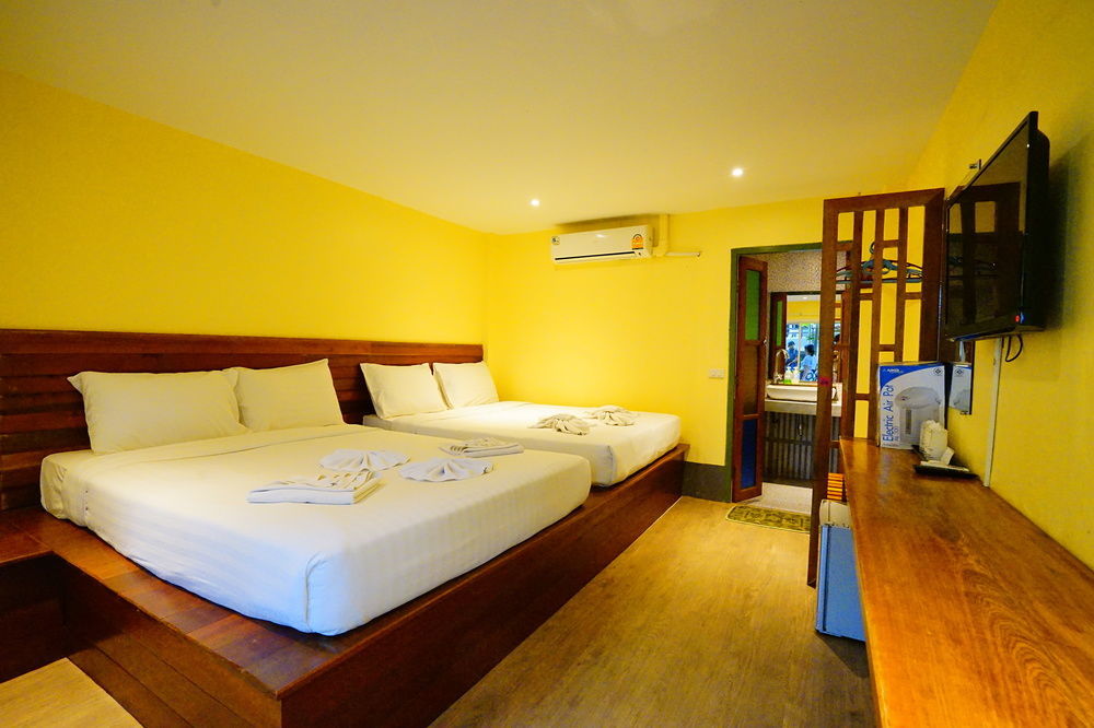 Apple Beachfront Resort Trat