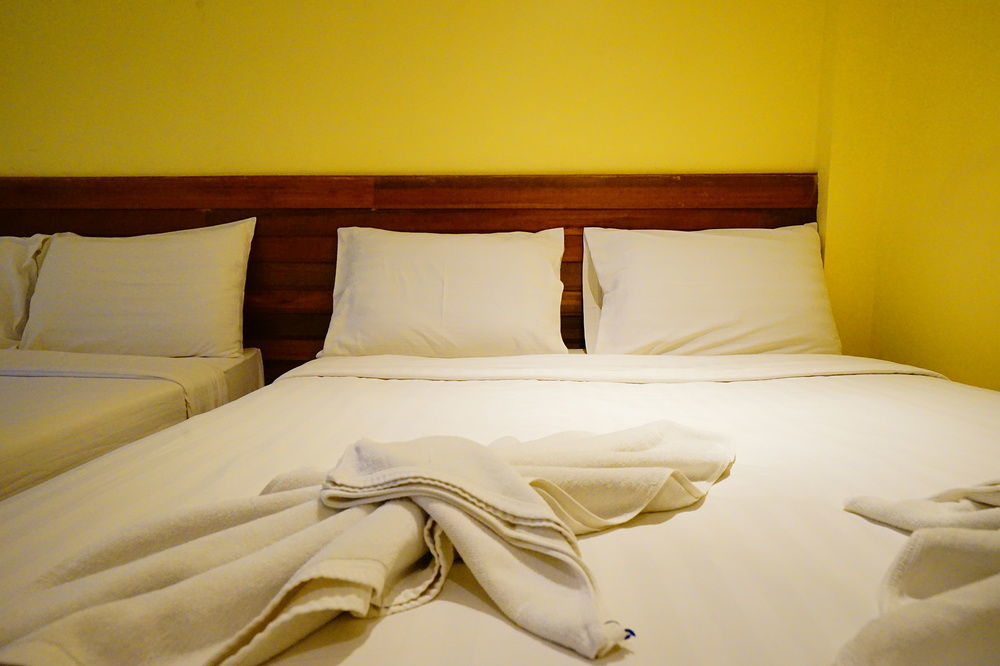 Apple Beachfront Resort 3*