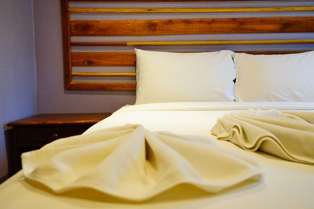 Apple Beachfront 3*