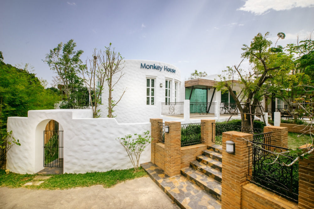 Hotel Monkey House 3*