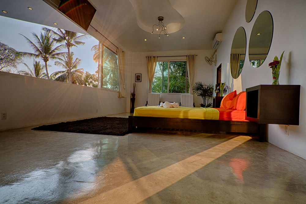 Monkey Flower Villa Koh Tao