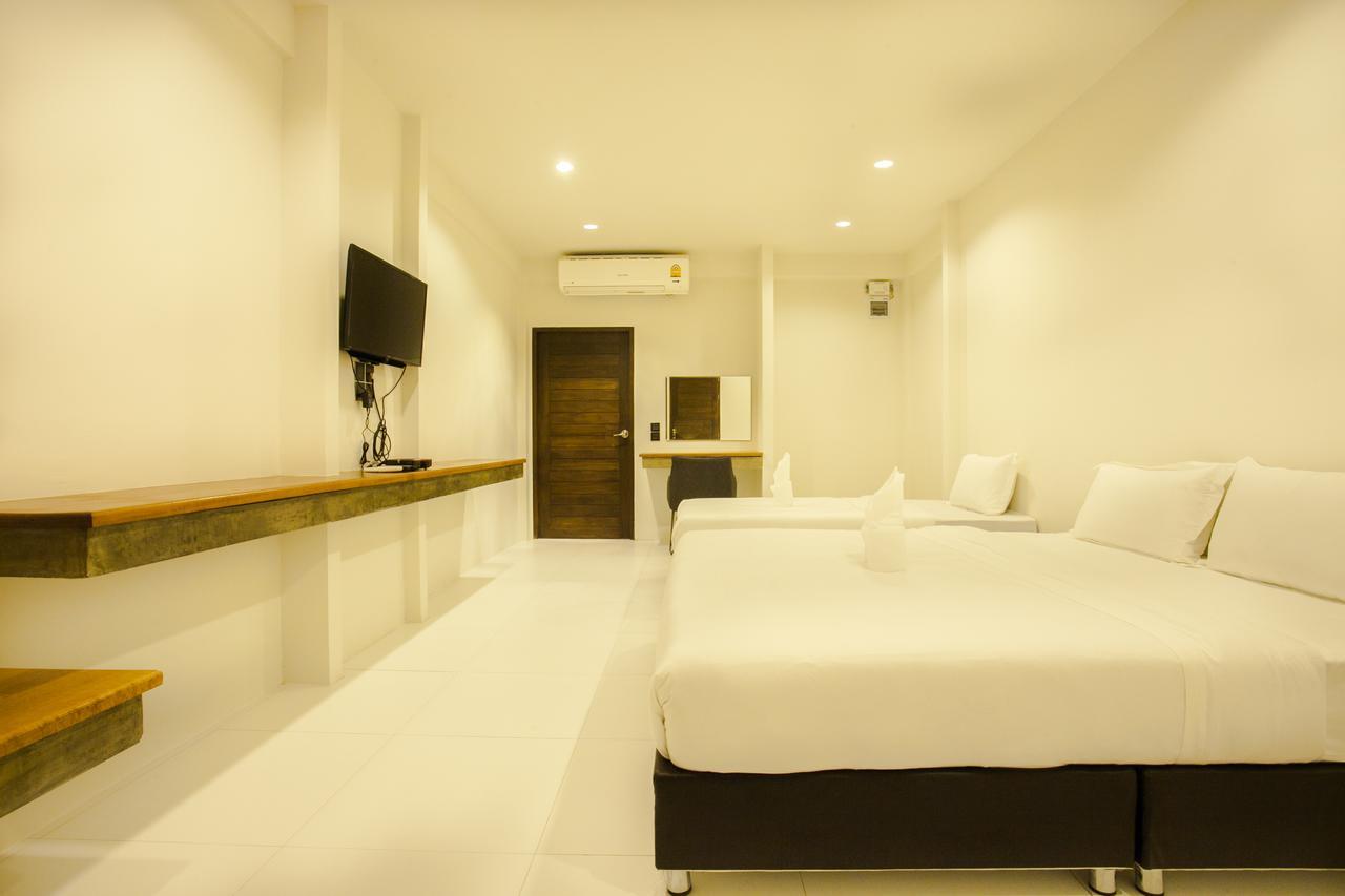 At Samui (adults Only) Hostel