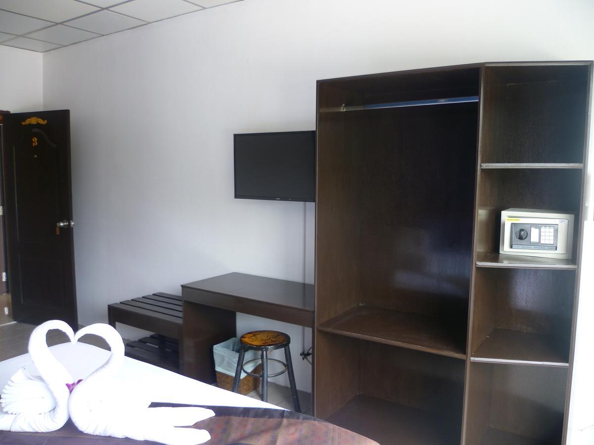 Palada Guesthouse HHQ