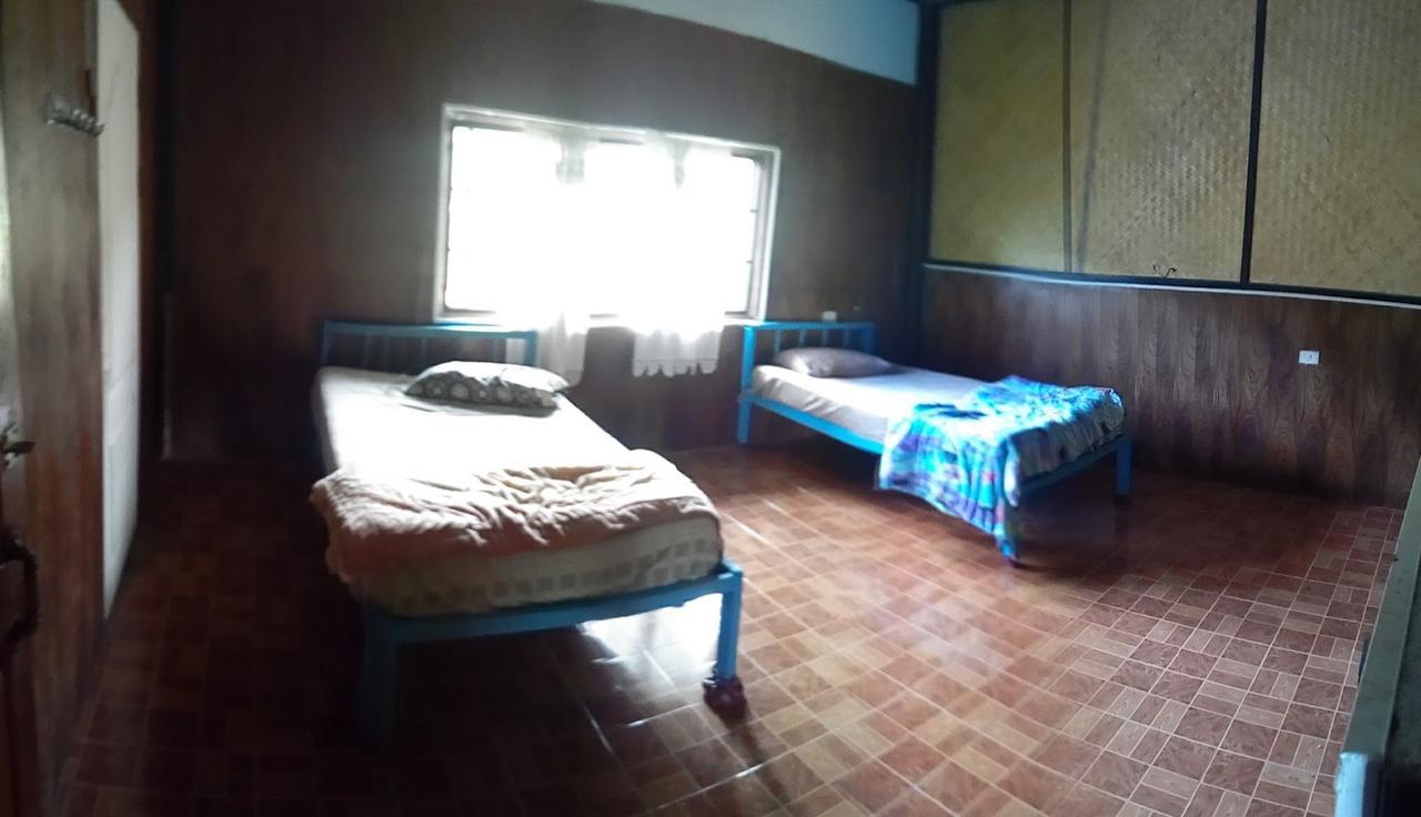 Flora Resort 3*