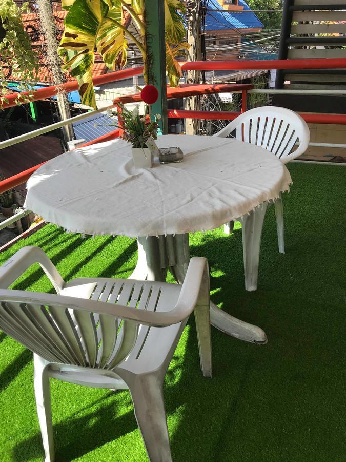 Cj Guest house 2*